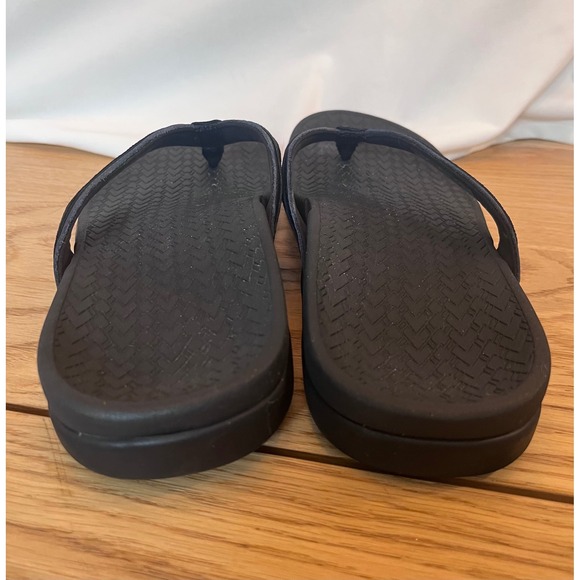 Sandals_&_Flip_Flops